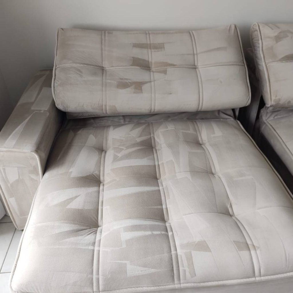 Sofá limpeza - Guigenização - 01